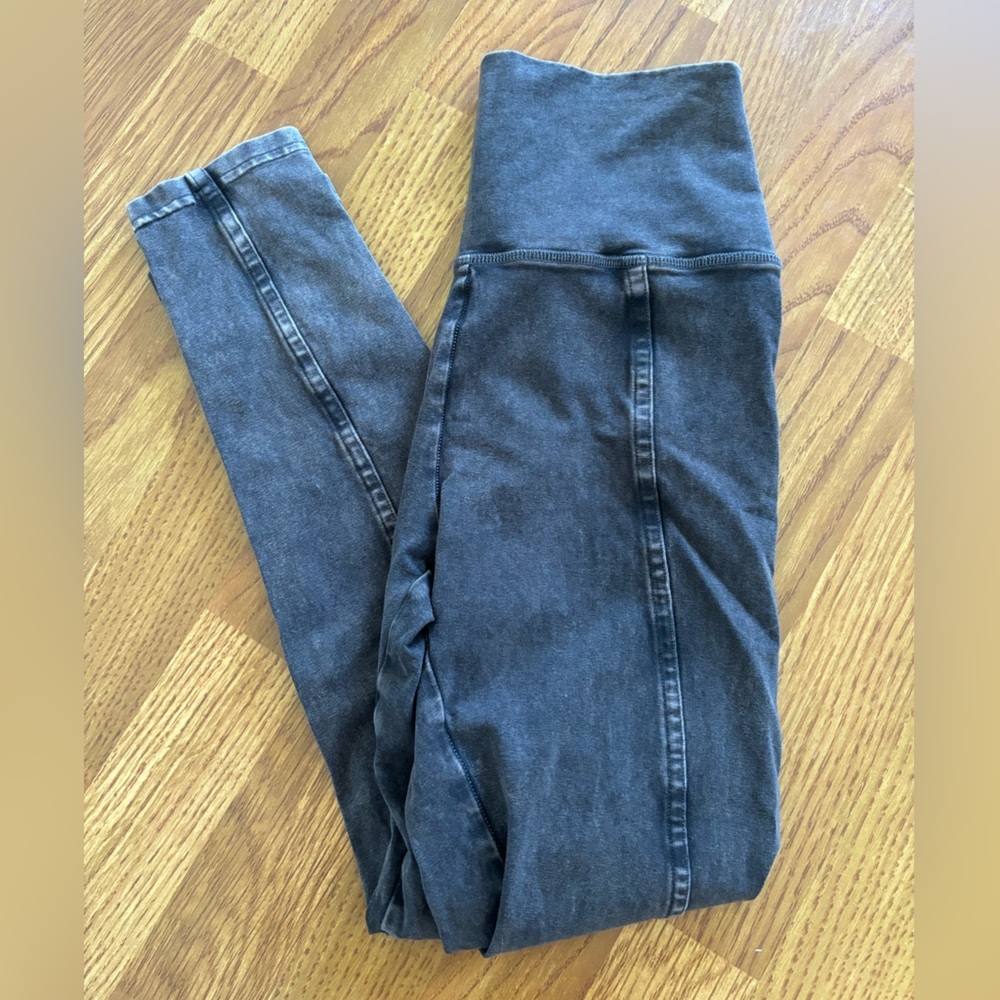 Aerie women’s grey leggings 7/8 high rise